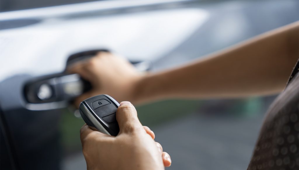 Ciberseguridad automotriz: protege tu coche conectado ciberseguridad automotriz 1024x582 - Ciberseguridad automotriz: protege tu coche conectado