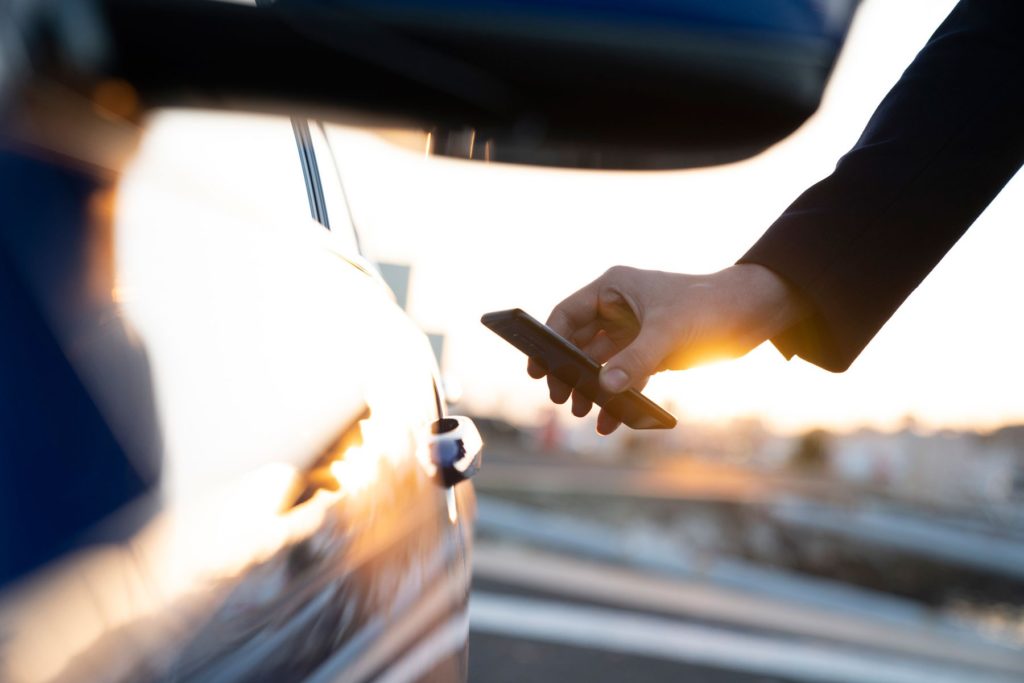 apple carkey 8 1024x683 - Cómo arrancar tu BMW sin mando, con el BMW Digital Key para iphone