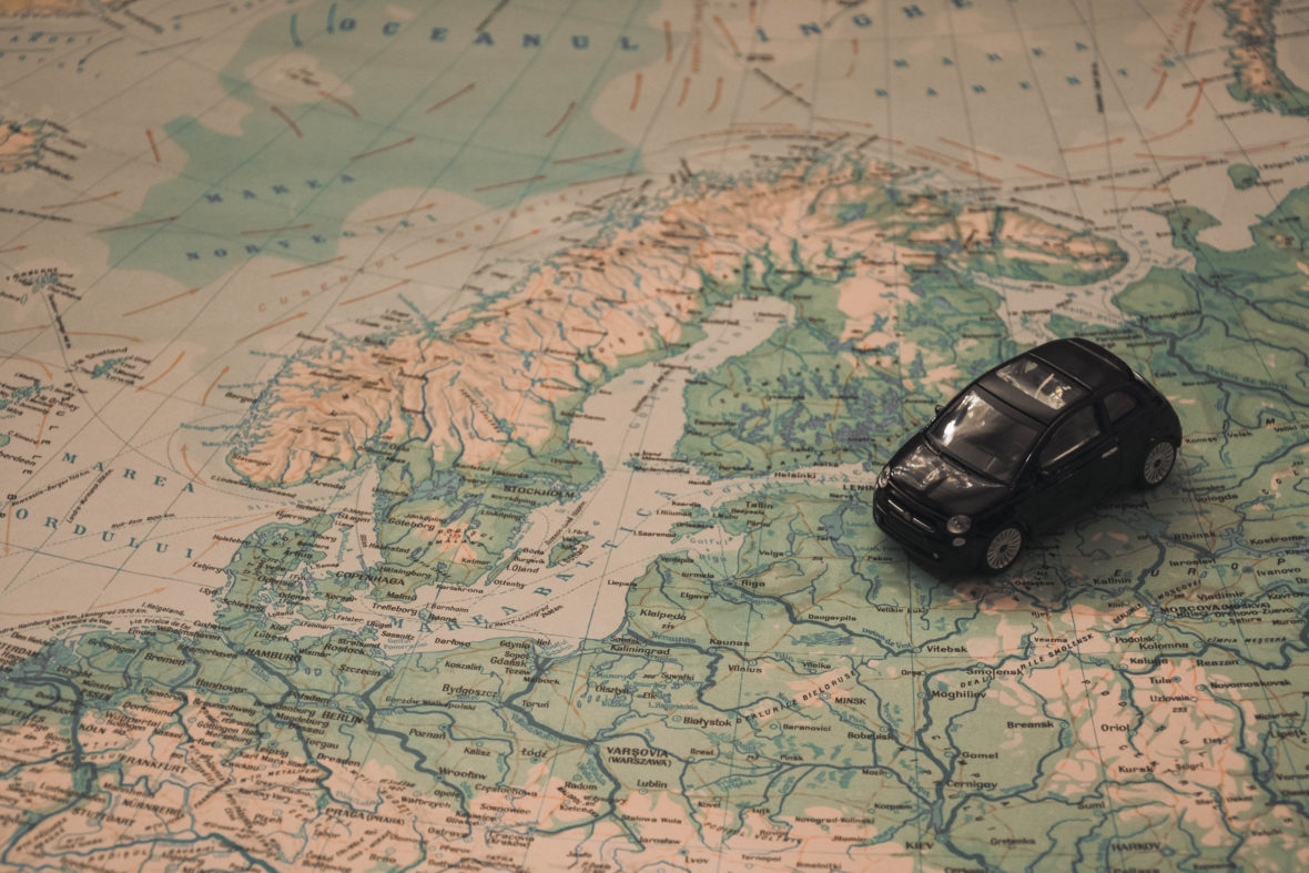 Los 5 mejores países para recorrer en coche holidays car travel adventure 21014 1180x787 - Los 5 mejores países para recorrer en coche
