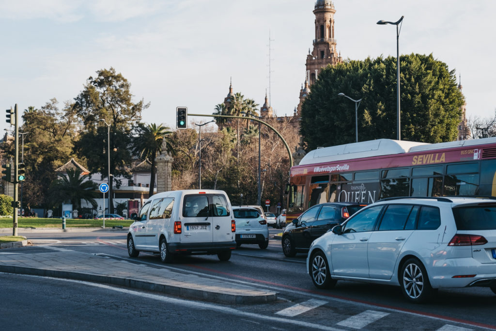 zona azul y verde sevilla 1024x683 - Horarios y precios de zona azul y zona verde en Sevilla