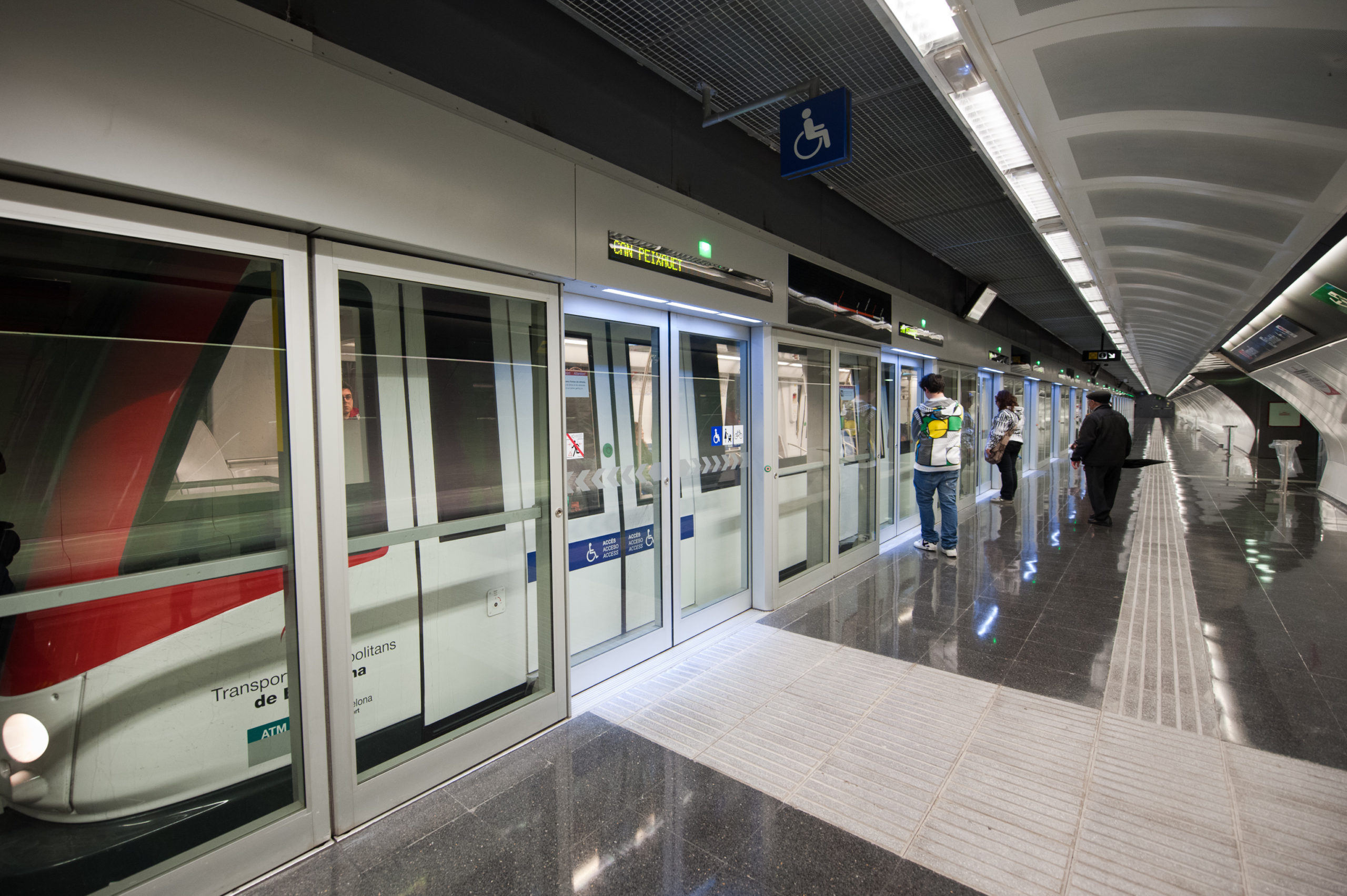 metro automatico sin conductor
