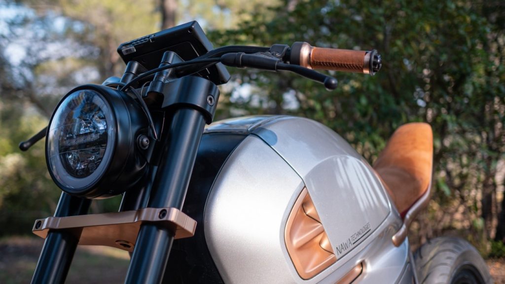 image 4 1024x577 - NAWARacer: motos eléctricas sostenibles con un diseño irresistible