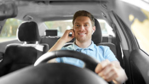 como se conecta el bluetooth al coche