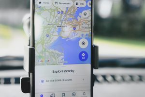 como buscar parking en google maps