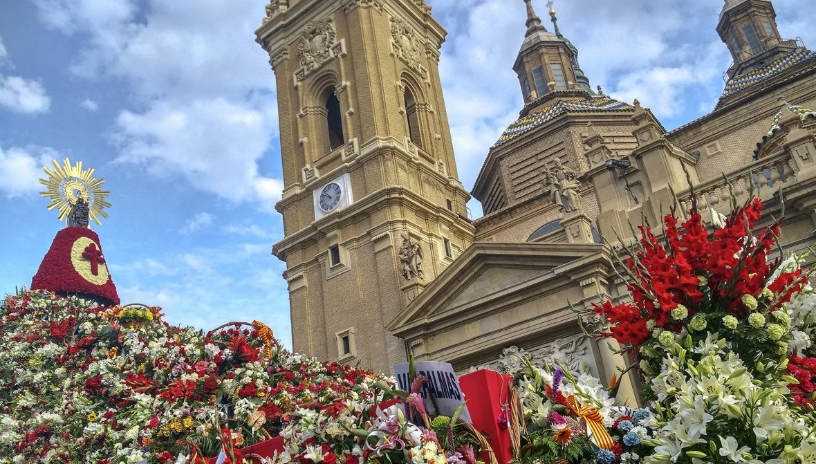 dónde aparcar en el pilar Zaragoza